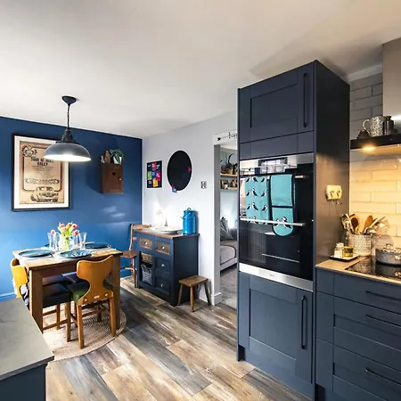 בית נופש Number 19 ריפון