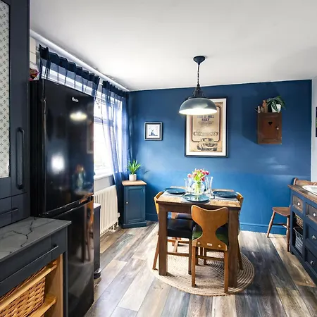 Ferienhaus Number 19 *