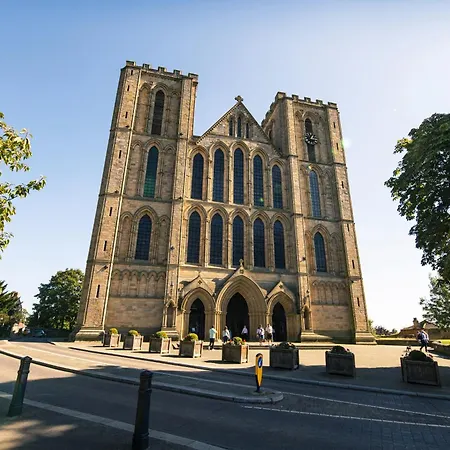 Ferienhaus Number 19 *